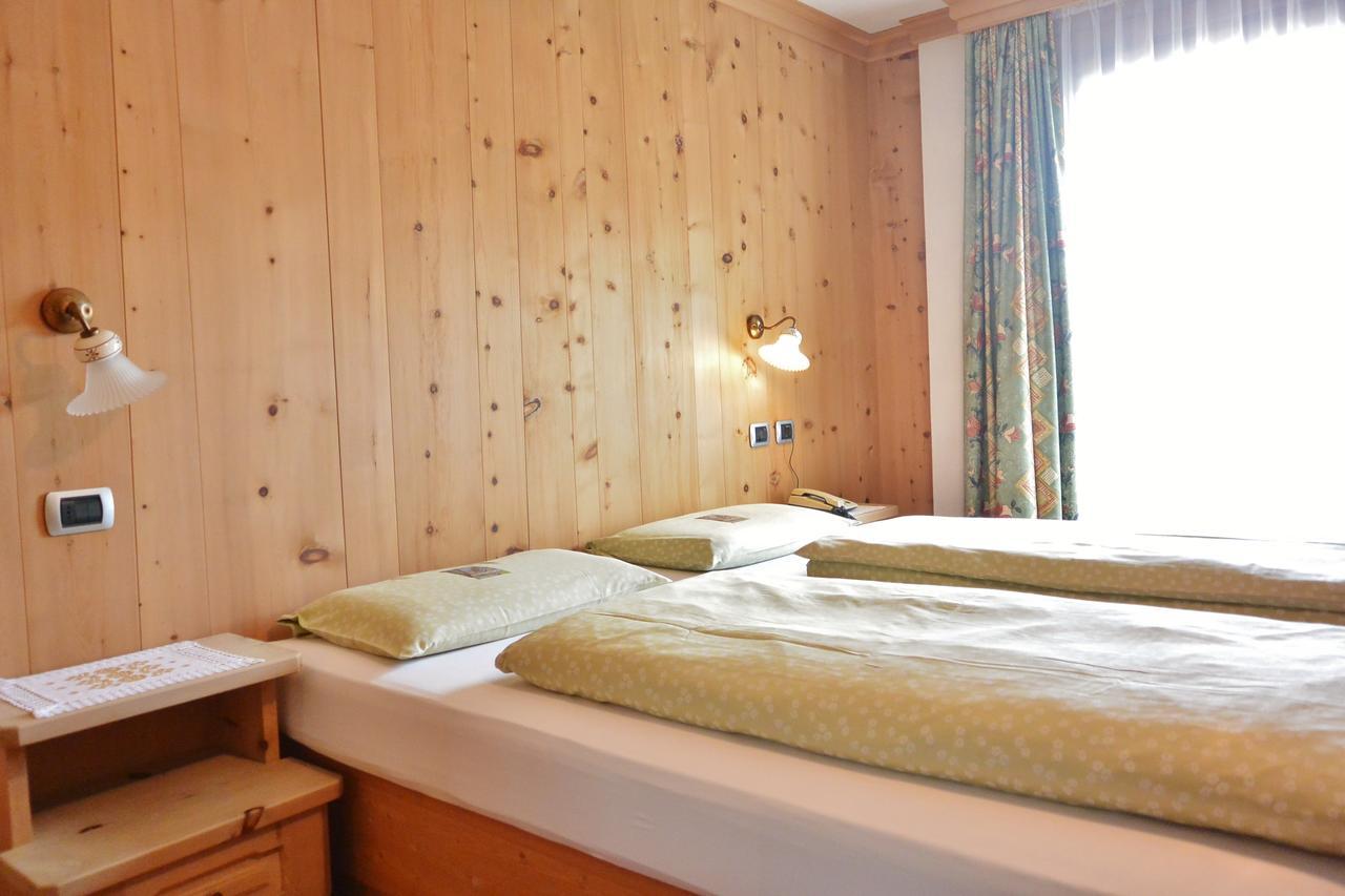 Hotel Garnì al Plan Livigno Ngoại thất bức ảnh