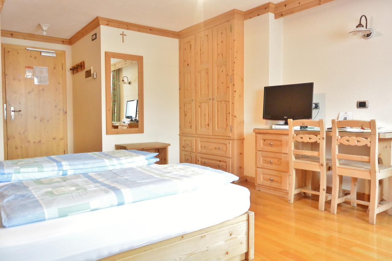 Hotel Garnì al Plan Livigno Ngoại thất bức ảnh